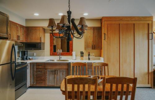 Big Sky Resort | Shoshone Condos at Big Sky Resort