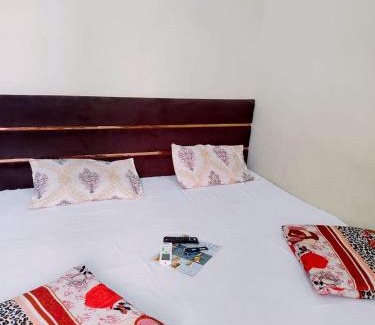 Ujjain House | Shree Ayodhya Guest House