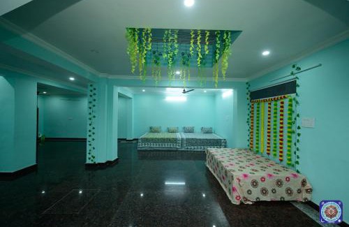 Varanasi Nagar Nigam Hotel | Shree Gayatri Ashram
