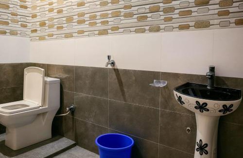 Chitrakoot Hotel | Shree Hanumat Dham, Chitrakoot