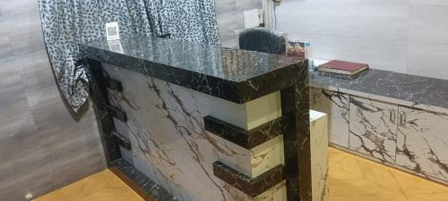 GIDC Hotel | Shree Hariraj Guest House