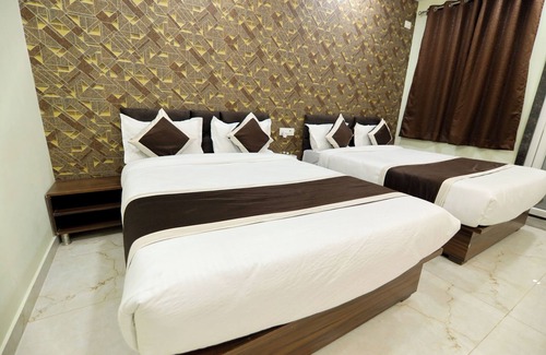 Kalyanpur Hotel | Shree Krishna Inn