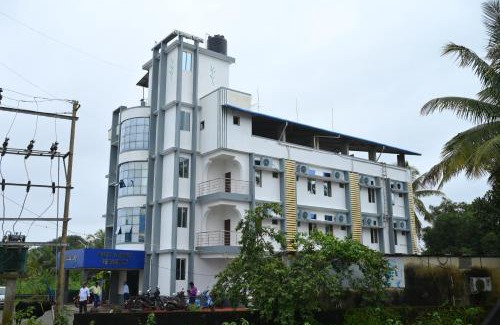 Murudeshwara Cabin | Shree Vinayaka Residency