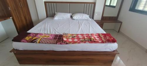 Ellora Hotel | SHRI BALAJI RESORT VERUL