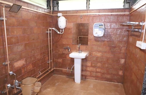 Mendarda Hotel | Shri Shiv Villa Managed By Blue Diamond