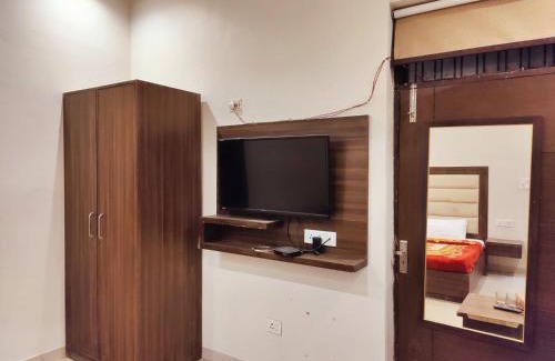 Faridabad Hotel | Shubham Farms