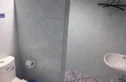 Tha Thaewawong House | Sichang Hut