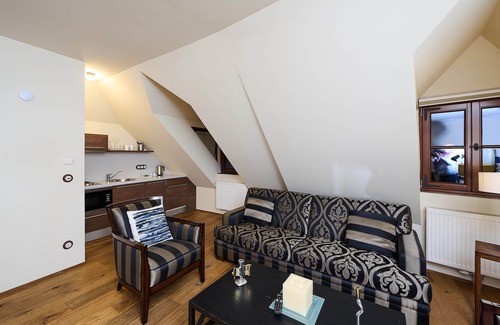 Grinzing Apartment | Sievering Art Apartments Federspiel