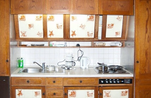 Haag House | Silent, traditional forest house with pool/sauna