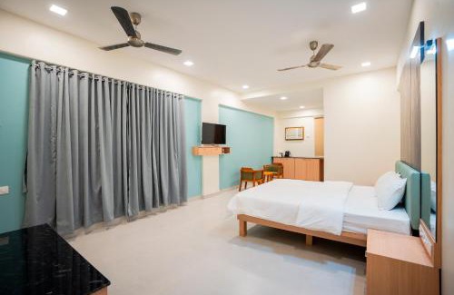 Inna Bed & Breakfast | Silver waves beach stay