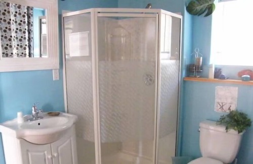 Smithers House | Silvern Lake Trail Bed and Breakfast