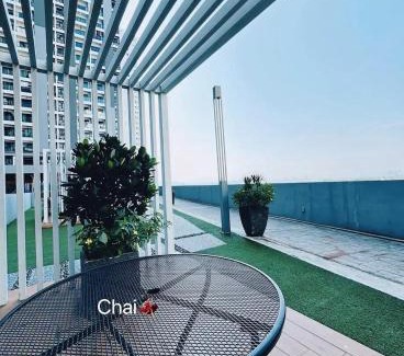 Seri Kembangan Apartment | Simfoni - Big Balcony, Self Check In, Free Netflix, 200mbps Wifi, Parking at level 1