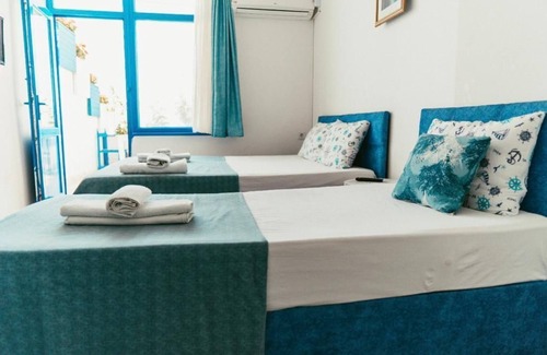 Cinarcik Hotel | Simirna Sahil Otel