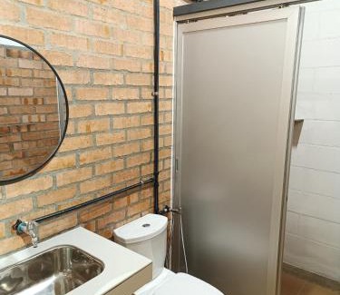 Pelabuhan Klang House | Single-Storey Bungalow 1 to 14pax Industrial Style