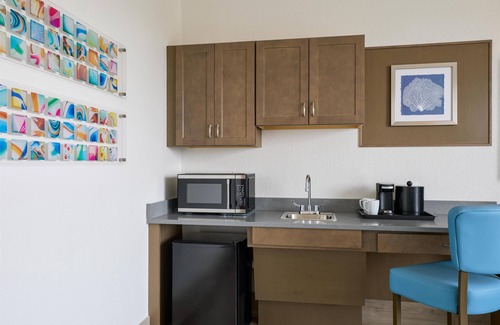 St. Pete Beach Hotel | Sirata Beach Resort St Pete Beach