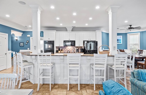 East End House | Siren's Song: Remaining Holiday Weeks just discounted up to 10%! Book Now!