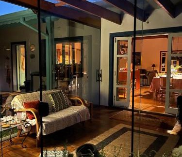 Cunha House | Sitio Ahimsa Cunha SP - Casa Familia na Montanha - Refúgio na natureza com rio, trilhas e passeios a cavalo - Vizinhos do parque estadual da serra do mar - Acesso pela estrada que conecta Parati-RJ e Cunha-SP