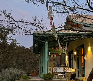 Cunha House | Sitio Ahimsa Cunha SP - Casa Familia na Montanha - Refúgio na natureza com rio, trilhas e passeios a cavalo - Vizinhos do parque estadual da serra do mar - Acesso pela estrada que conecta Parati-RJ e Cunha-SP