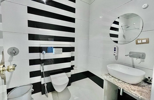 Orchha Hotel | siyavar palace