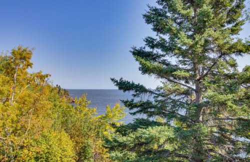 Tofte House | Ski, Hike, Bike, Relax Tofte Townhome with Deck!