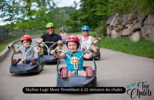 Saint-Faustin-Lac-Carre House | Ski-in/Car-out, HOT TUB with Amazing sunset view