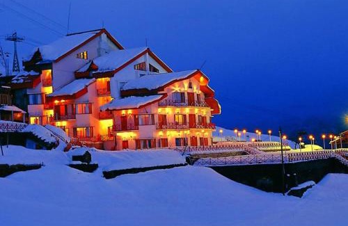Auli Resort | Ski & Snow Cliff Top Club Holiday Resort at Auli, Uttarakhand