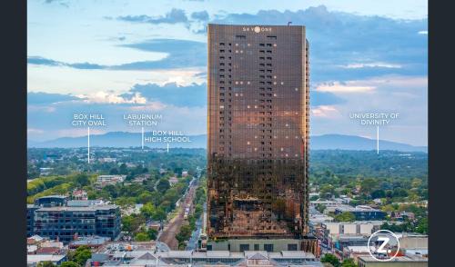 Box Hill Apartment | Sky One Luxury Penthouse Spectacular Views
