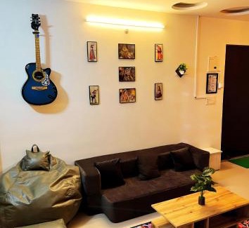 Sigra Apartment | Skylight