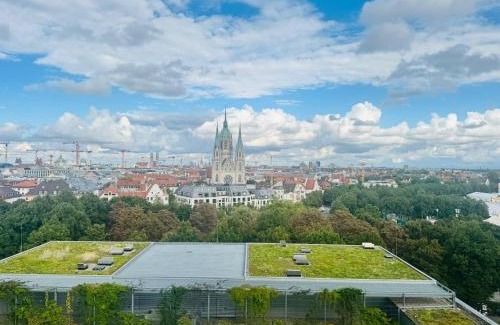 Oberdorla Apartment | Skyline & Tollwood Apartment