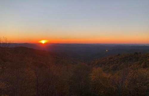 Blowing Rock House | Skytop Retreat