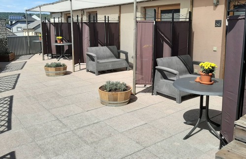 Nittel House | Sleep & Go Self Service Rooms