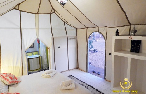 Rissani Bed & Breakfast | SLEEP IN LUXURY TENT IN DESERT !