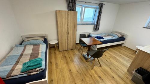 Steyregg Apartment | Sleep24 Monteurzimmer in Steyregg near LINZ