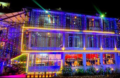 Gobind Dham Hotel | Sleeping Beauty Hotel Moutain view property