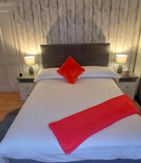 Killarney House | Sleepy Valley