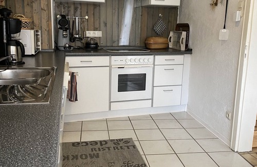 Niederemmel House | Small, cozy * * * Holiday house invites you to linger.