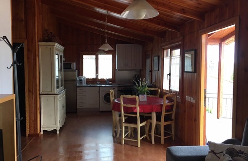Lubia Cottage | Small house in a rural setting 8 minutes from Soria with breakfast included.