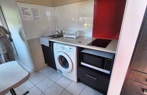 Manurewa Apartment | small private self contained unit