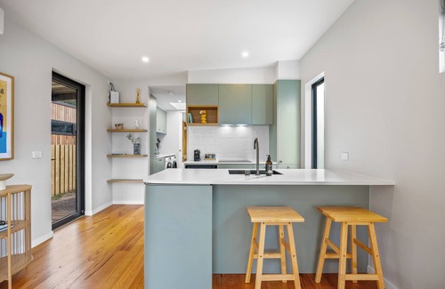 Halls Gap House | Small Scale Stays - 1B Couples Retreat