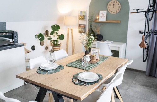 Bad Zwischenahn Apartment | SmartFewo: Pedelec | Penthouse | Sauna | Parking