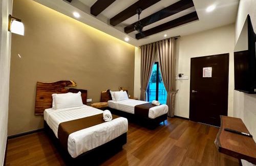 Kampung Padang Midin House | Smilang Chalet