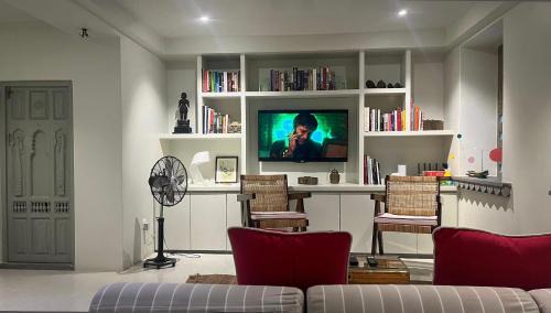 Udaipur City Centre Villa | Smiling Sparrows 1 and 2 Bedroom Villas