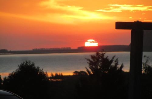 Little River House | Snowberry Cottage at Lochsloy Farm Little River