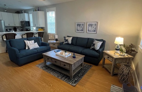 Port St. Joe Cottage | Snowbird rates available Nov-most of Feb! 3BR/3.5BA/3 pools/Hot Tub