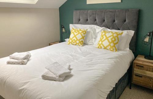 Porthmadog House | Snowdon House