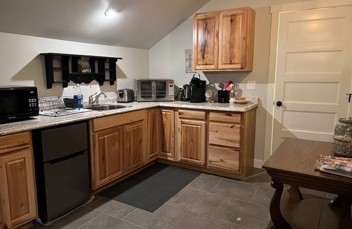 Palmer Bed & Breakfast | Snowgoose Pond Bed & Breakfast