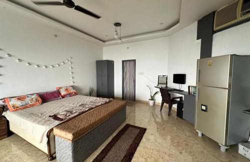 Lucknow House | Snuggles