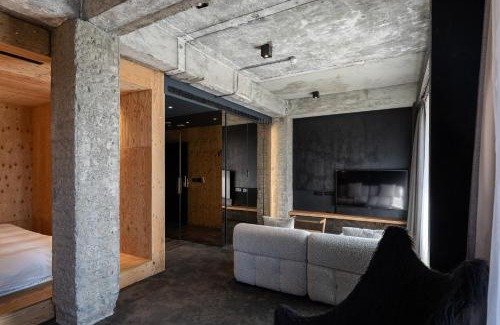 Central District Hotel | SOF Hotel