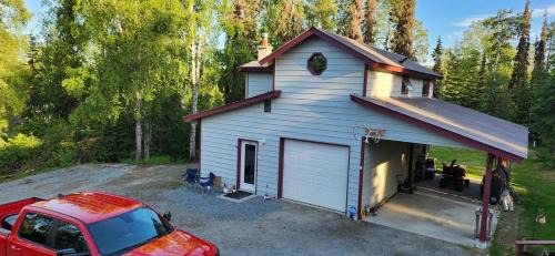 Sterling House | Soldotna Alaska 1 bedroom Split Level Guesthouse