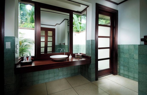 Bitung Hotel | Solitude Lembeh Resort